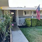 San Diego Homestay B